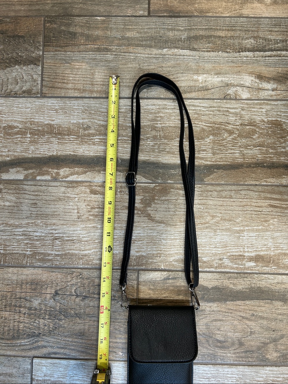 Save the Girls Black Leather Crossbody Touch Screen Phone Bag Day trip Travel - Picture 5 of 6